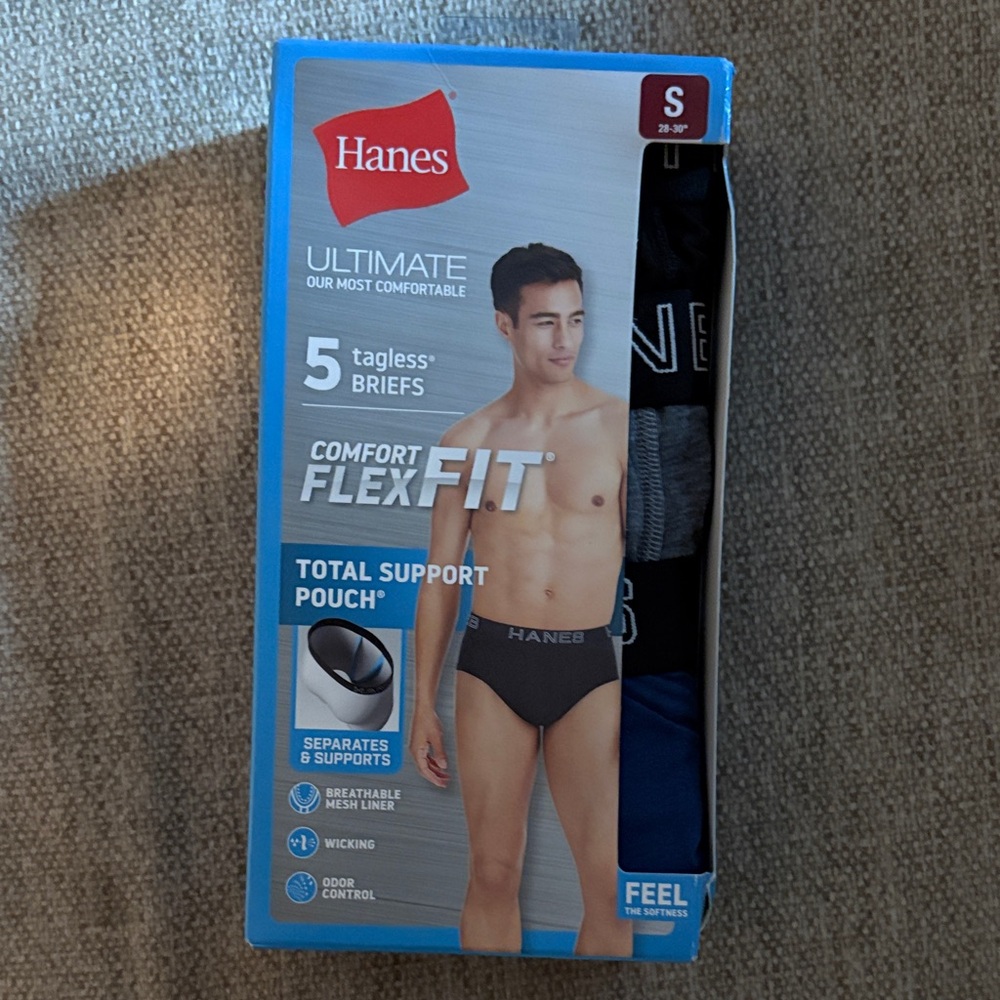 Hanes Men's Comfort Flex Fit Tagless Briefs - Black and Blue
